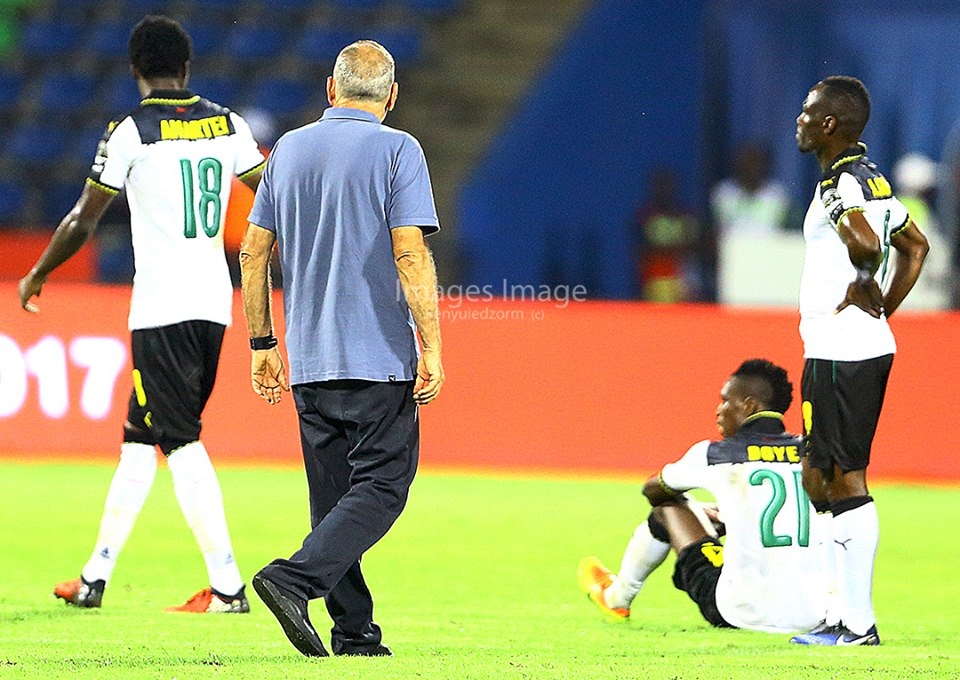 Ghana heart-broken as late double sends Cameroon through