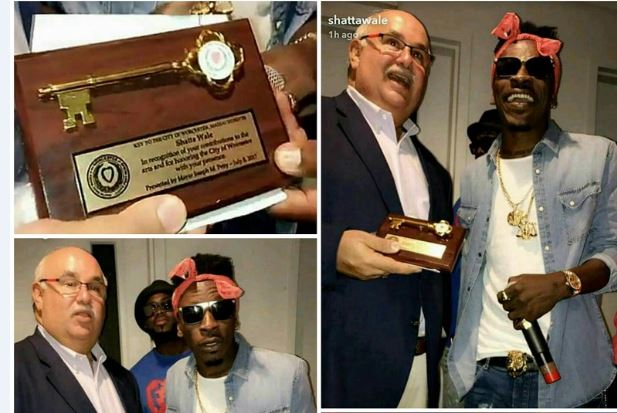 Mayor of Worcester, Joseph Petty Honours Shatta Wale With the “Key To The City”