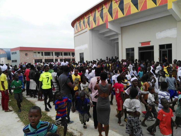 Thousands throng venue for Bukom Banku-Bastie Samir press conference