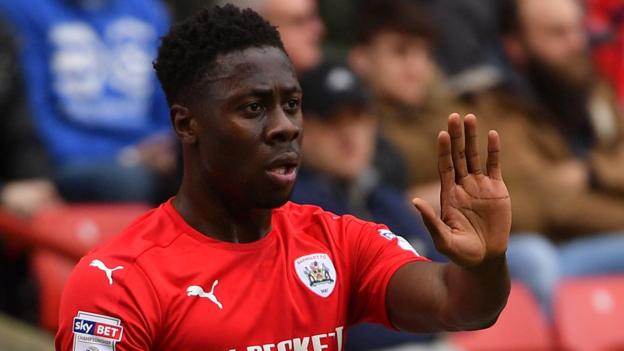 Ghana defender Andy Yiadom targets Barnsley survival amid Leeds United interest