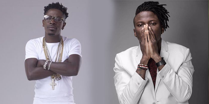 Nigerians blast Ghanaians for supporting 'frog voice' Shatta Wale over Stonebwoy