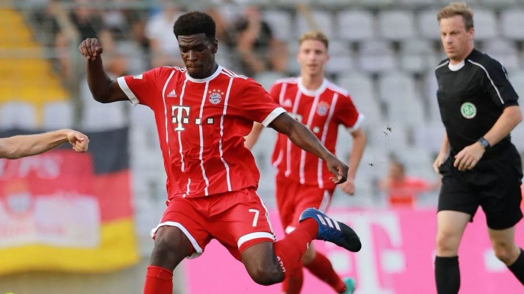 Bayern Munich sharp shooter Kwesi Okyere Wriedt picks Ghana over Germany
