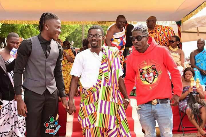 Stonebwoy asks his fans to forget the past and support Nana Appiah & Zylofon