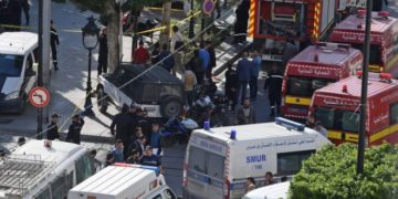 Tunis attack: Woman blows herself up in Tunisia