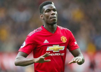 Michael Essien shows Paul Pogba how to deal with Mourinho