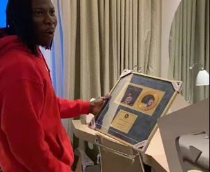 Stonebwoy receives honour from Youtube over his…