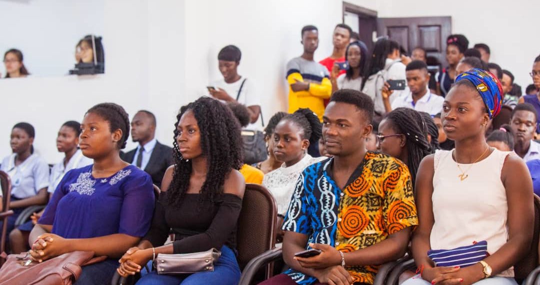 Chinese envoy awards 50 brilliant Ghanaian students