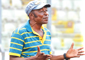 Controversial coach JE Sarpong lambastes Oti Akenteng; insists he is the bane of coaching in Ghana
