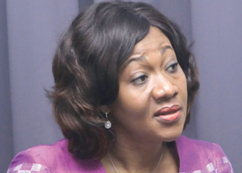 Restoring EC logo comes with no cost – Dep. EC PRO