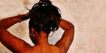 VIDEO: My ‘sugar daddy’ is 20 years older than me but ‘bangs’ me well – Kumawood actress reveals