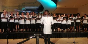 Kempinski Hotel kick starts 2018 Christmas with tree lighting event