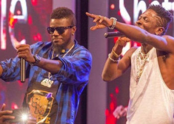 VIDEO: Pope Skinny jams to Shatta Wale’s “Bronya” song