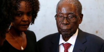 Mugabe: Suitcase of cash stolen from ex-Zimbabwe leader