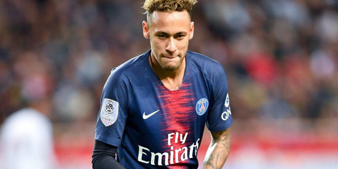 Neymar insists Barcelona and Real Madrid links not ´concrete´