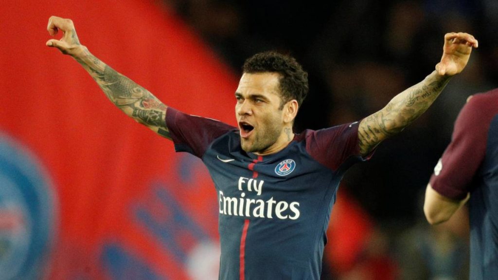 Dani Alves: Time for PSG to win Champions League