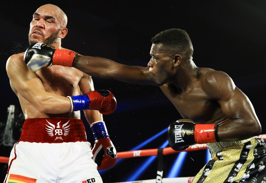 Richard Commey drops Ray Beltran four times, TKO in eight