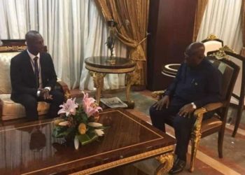 BREAKING NEWS: Nana Addo holds crunch meeting with embattled Black Stars coach Kwesi Appiah