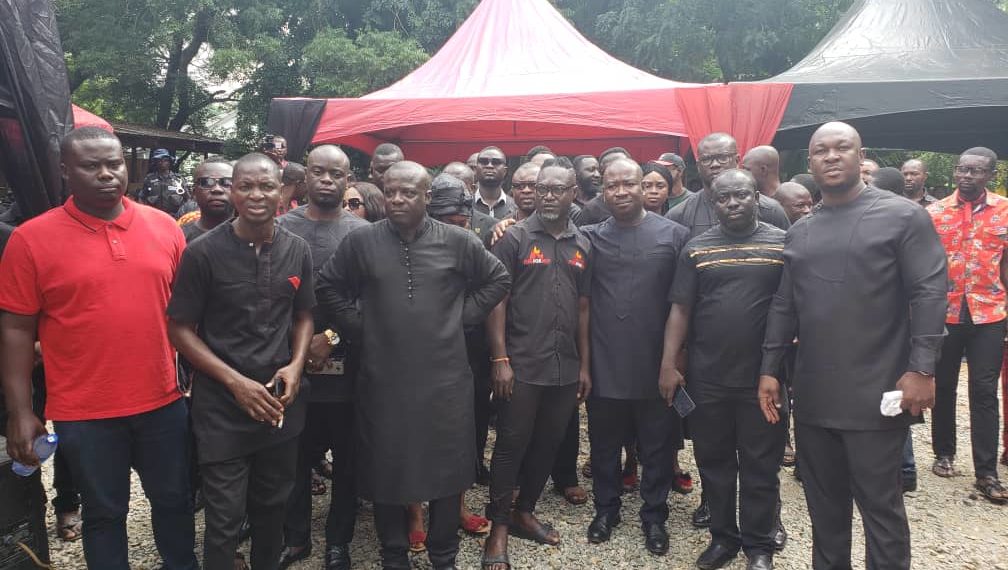 Photos: Sports journalists tear up as colleague laid to rest