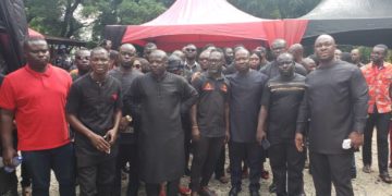 Photos: Sports journalists tear up as colleague laid to rest