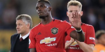 Footballers should boycott social media – Phil Neville