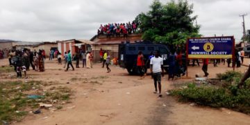 [Photos] Bad roads: Angry Pokuase residents block road, chase MCE