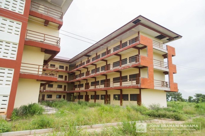 Photos: Mahama breaks down after seeing completed ‘abandoned’ E-Block schools