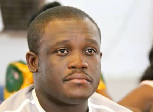 Ghanaians mock Sam George for ‘chopping free Slaps’