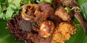 Ghana FA Elections: Delegates in Ashanti Region changed their minds after eating “waakye”- Osei Nsiah