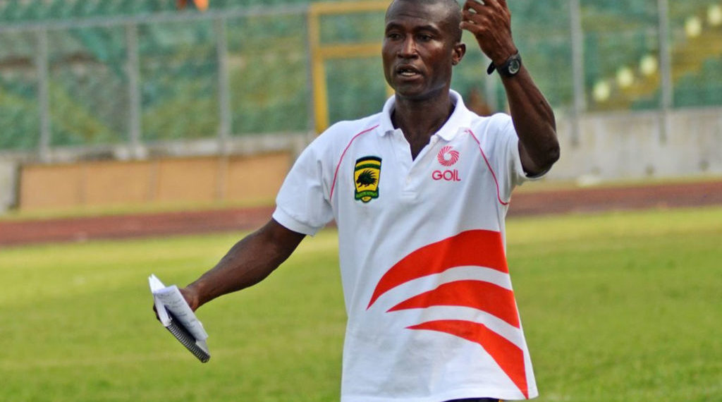 Asante Kotoko sack assistant coach Akakpo Patron