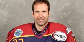 Ex-Chelsea, Arsenal GK Petr Cech inks deal with English hockey team