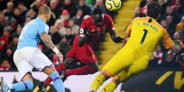Premier League: Liverpool seize control of title race with win over Man City