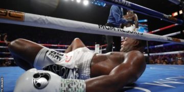 Wilder knocks out Ortiz to defend WBC world title in Las Vegas