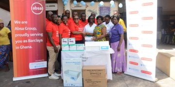 Barclays employees give back prize money to Children’s Hospital