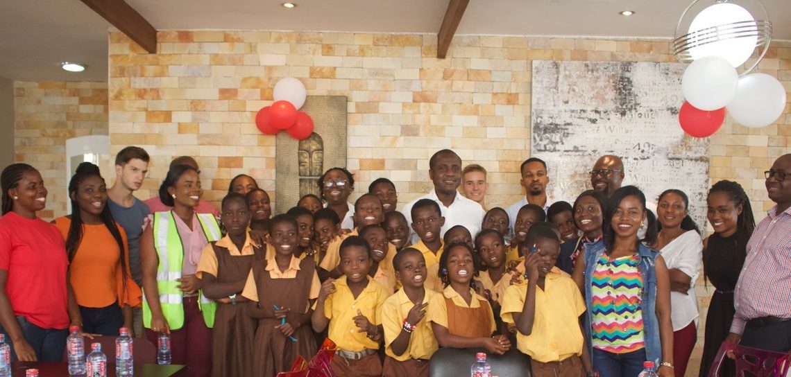 Barclays Operations team gives Street Academy children a taste of banking