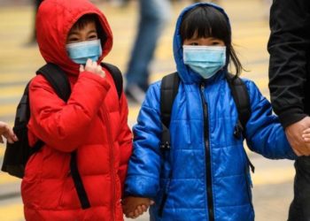 Coronavirus: Death toll climbs to 106 as China tightens measures
