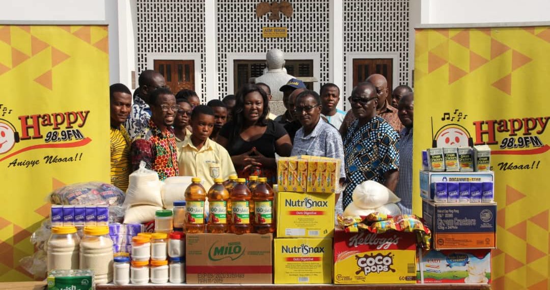 Accra Academy receives support from Happy FM