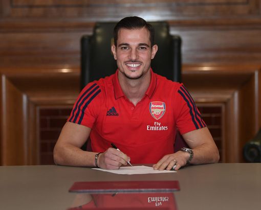 #WamputuTransfer: Cedric Soares joins Arsenal on loan from Southampton