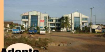 Adentan residents living in fear because of increasing robbery attacks; Police commander refuses to speak to issues