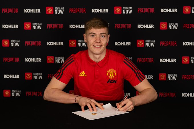 #WamputuTransfer: Man Utd sign keeper Nathan Bishop from Southend Utd