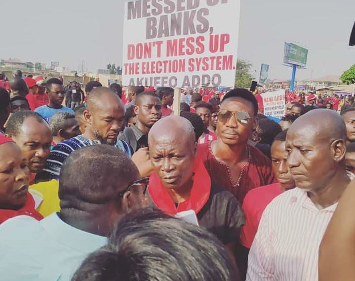 Photos: Opposition parties demo over new voters register underway