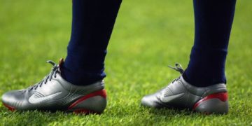 Man, 75, aims to be world’s oldest pro footballer