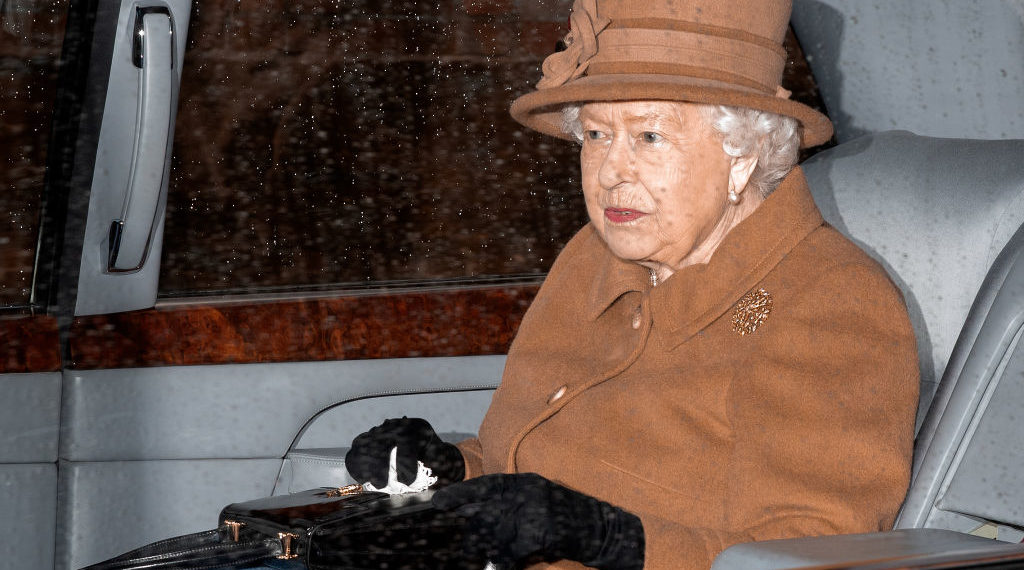 Queen Elizabeth leaves Buckingham Palace over coronavirus