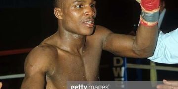 Today In Sports History: Ike Quartey disciplines Jung Oh Park to retain title