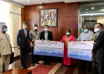 Chinese Amb donates $200.000 to help fight Coronavirus outbreak in Ghana