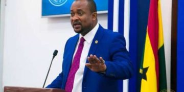 NDC operating troll factories and fake news cells; Graphic caught in the middle