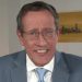 Video: CNN's Richard Quest confirms testing positive for coronavirus during his show