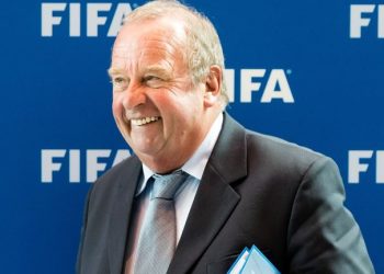 FIFA medical chief: Football shouldn’t be back until Sept