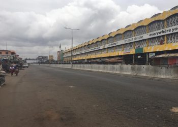 Gov't advised to reintroduce COVID-19 restrictions