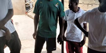 Former Sports Minister Nii Lante Vanderpuye comes to the aid of Liberty Oldies coach