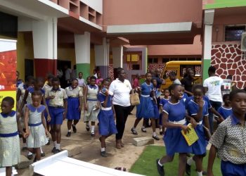 Private schools urge gov't to prioritize technology in education